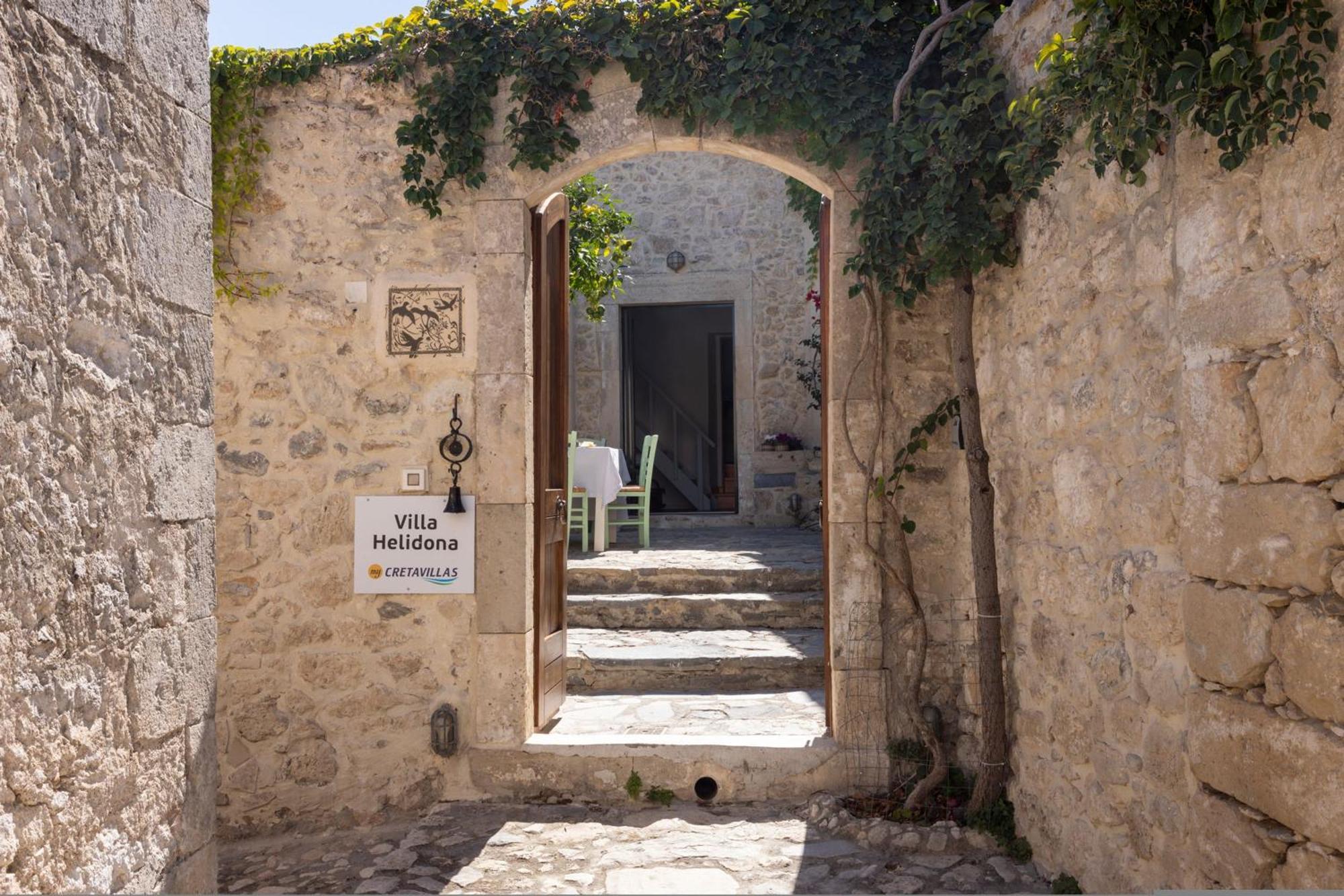 Helidona Villa